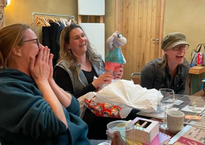 Zing, vecht, huil, bid, lach, werk & bewonder